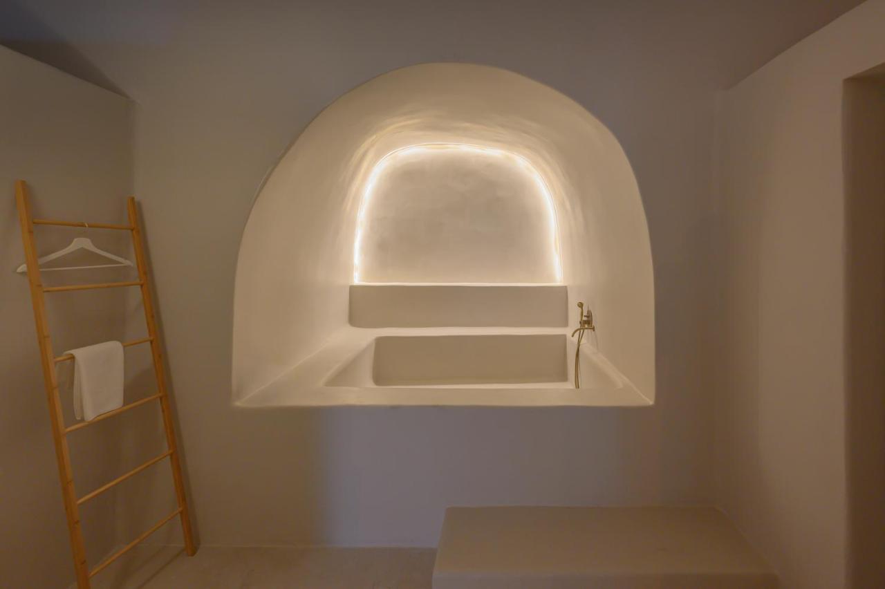Elements Cave Suites 梅加洛克里 外观 照片