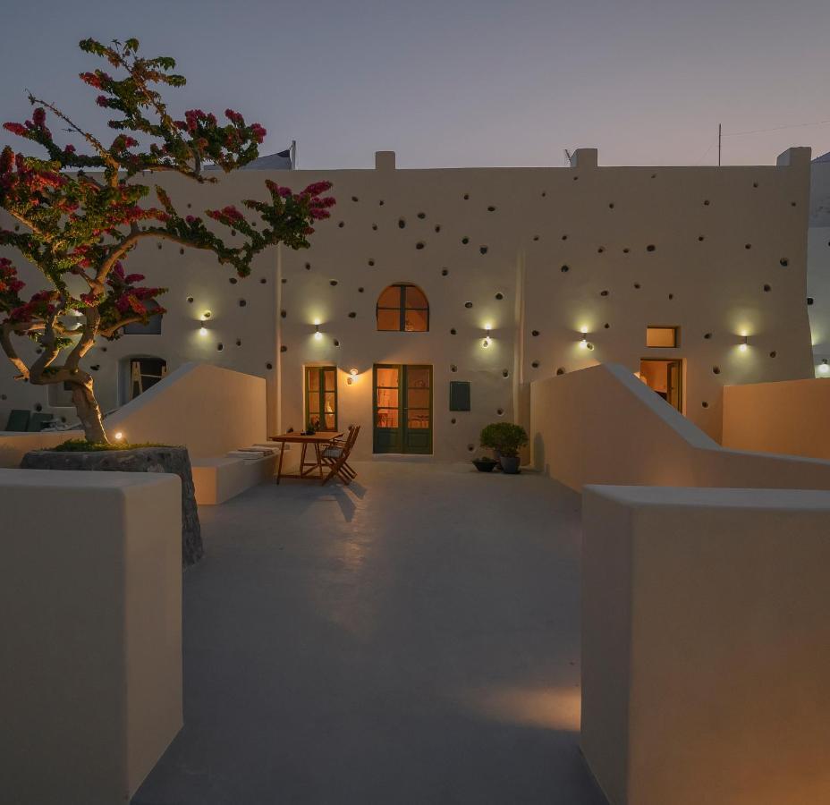 Elements Cave Suites 梅加洛克里 外观 照片