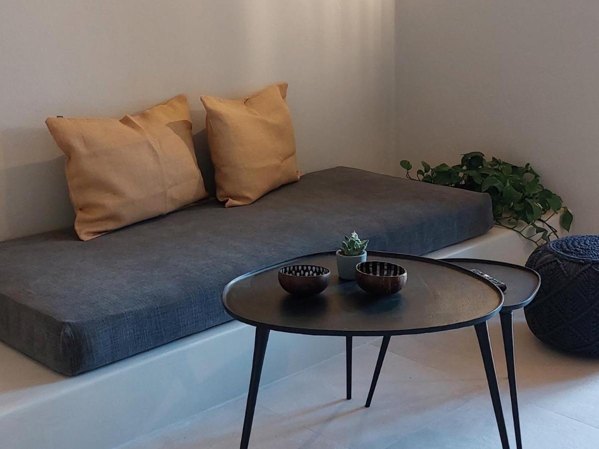 Elements Cave Suites 梅加洛克里 客房 照片