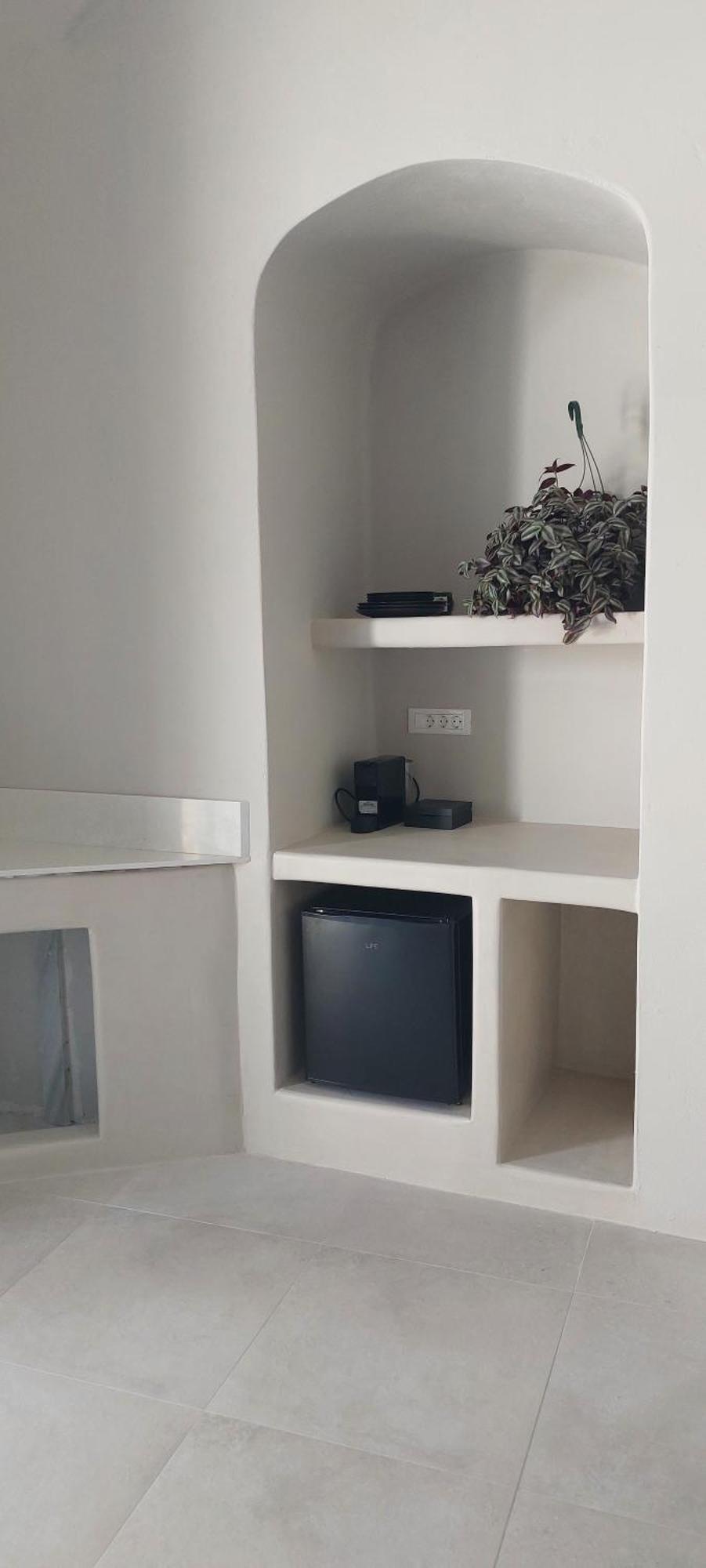 Elements Cave Suites 梅加洛克里 客房 照片